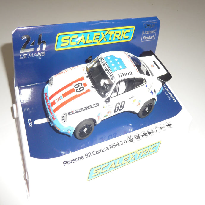 Scalextric  Porsche 911 C4351 Free Postage on Orders over $40