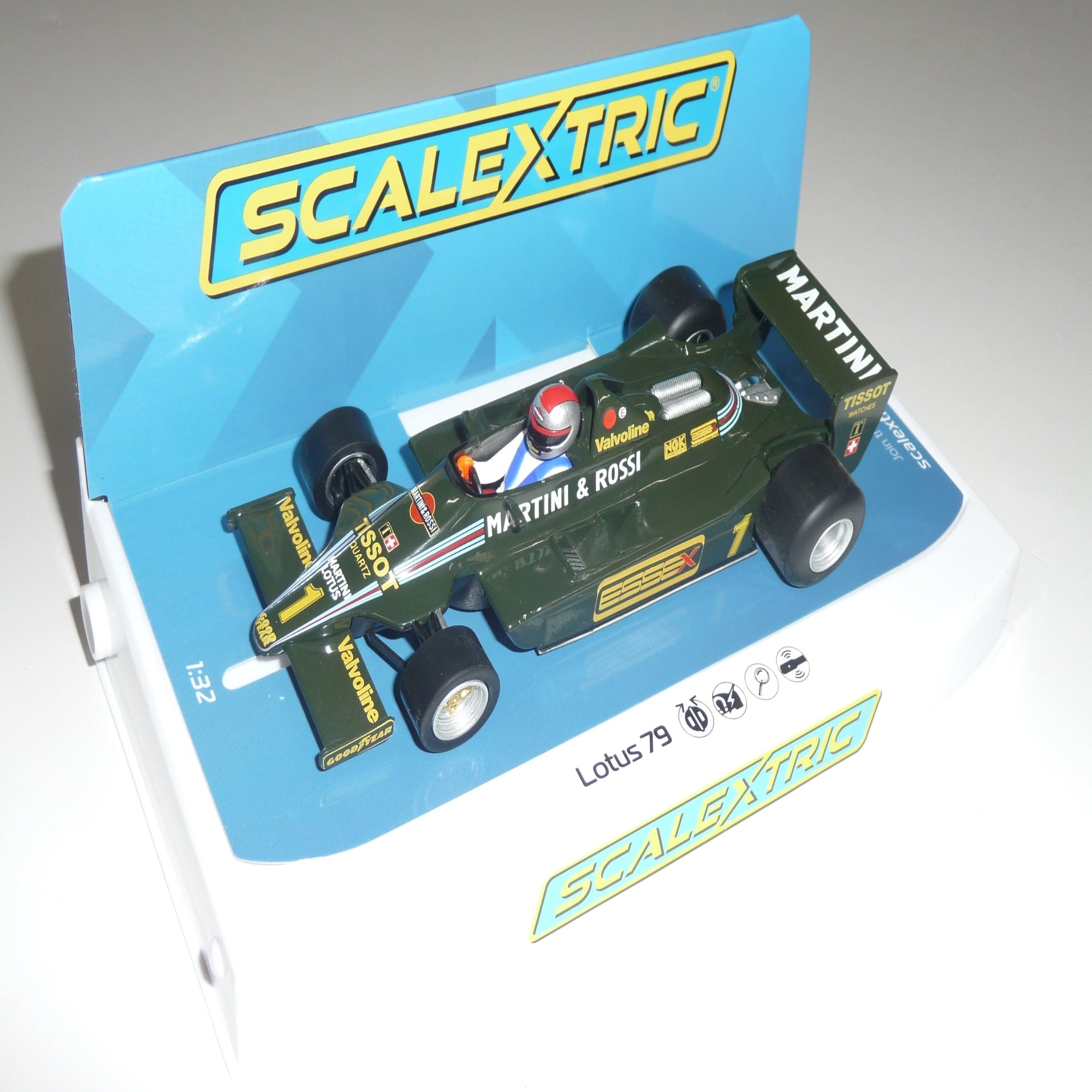 Scalextric  Lotus 79 C4423 Free Postage on Orders over $40