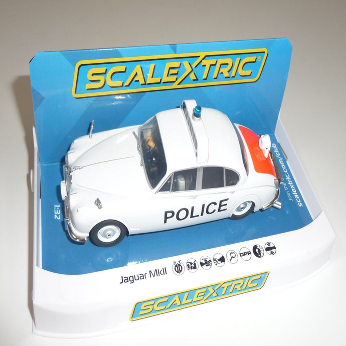 Scalextric  Jaguar MK2 Police Car C4420 Free Postage on Orders over $40