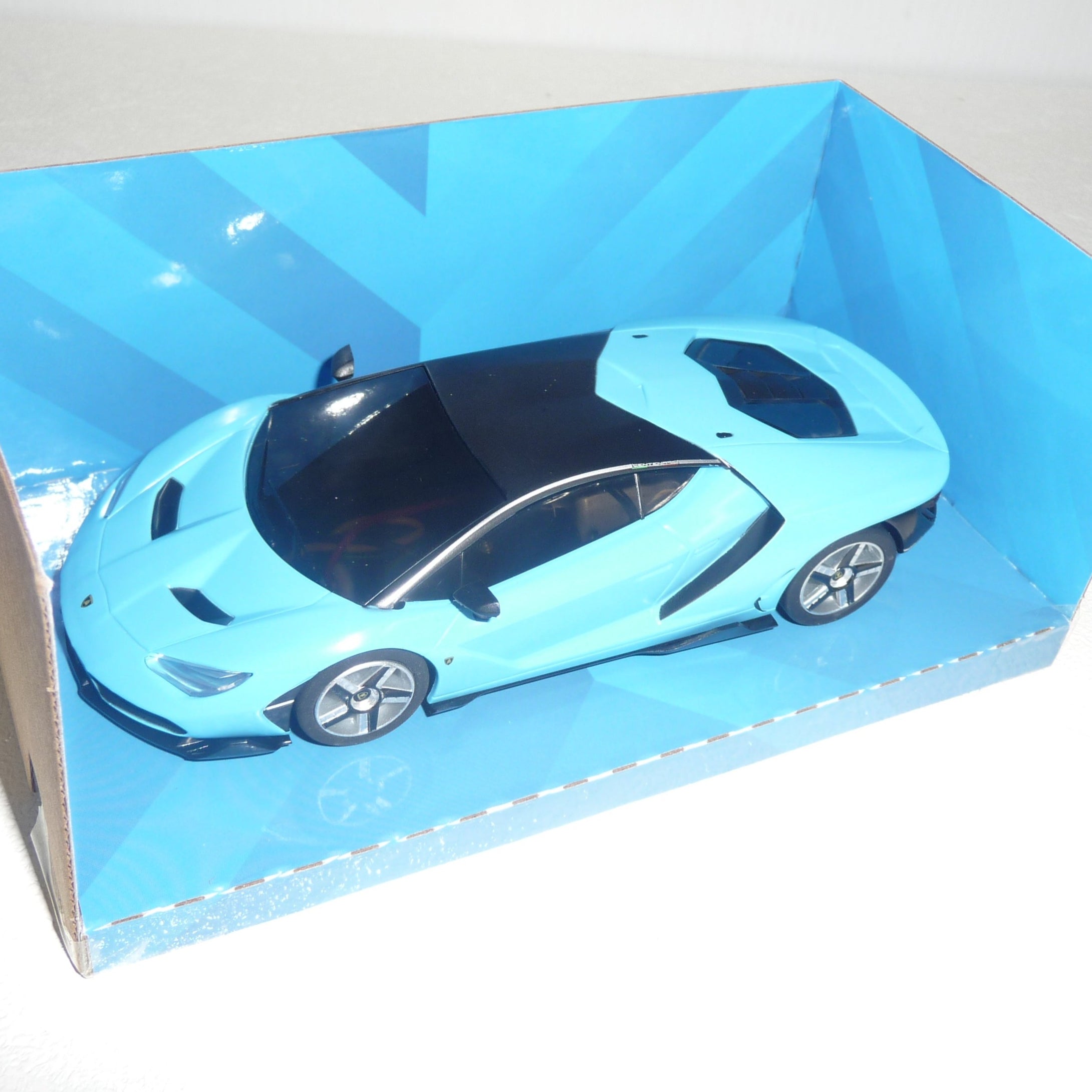 Scalextric Lamborghini Blue C4312  Free Postage on Orders over $40