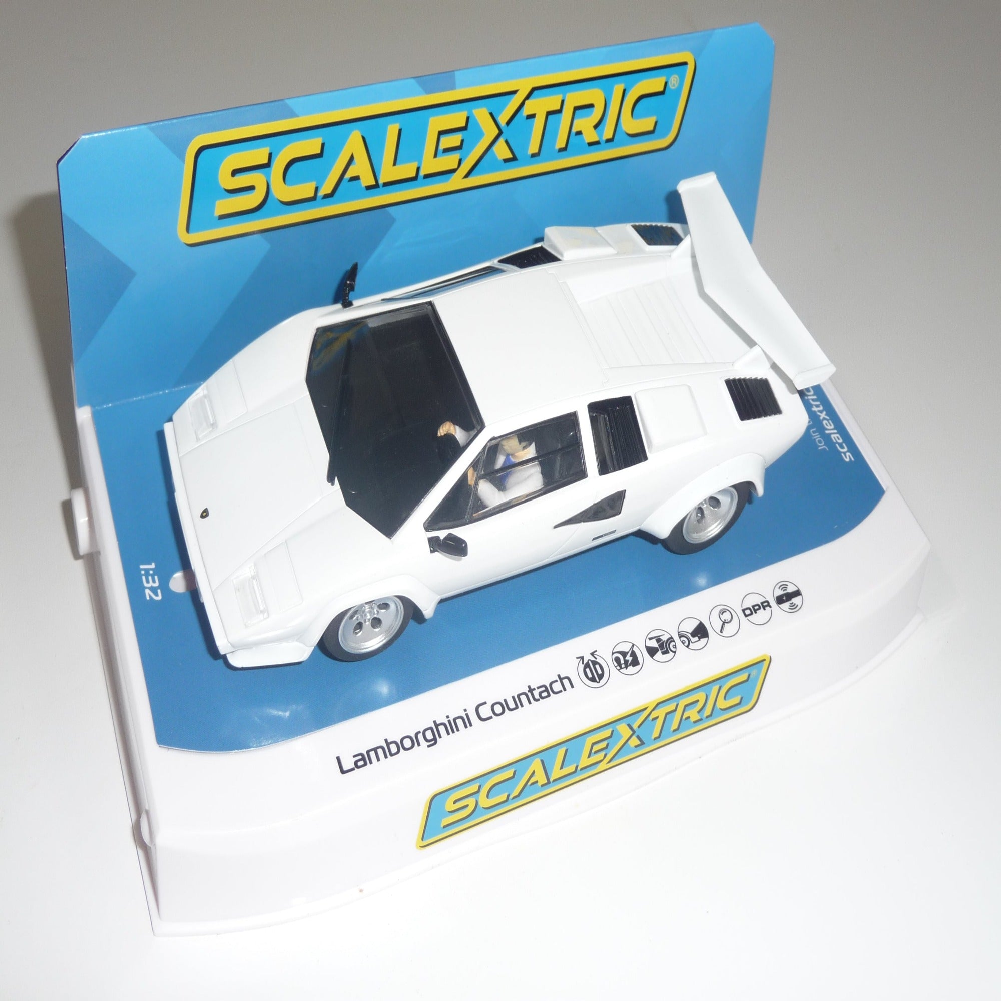 Scalextric Lamborghini White C4336  Free Postage on Orders over $40